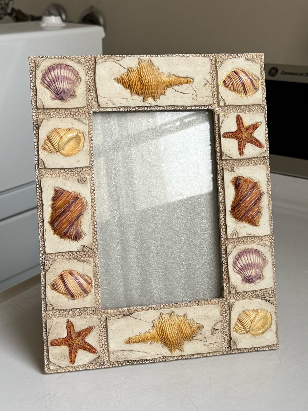 Resin Sea Shell Tile 7x9" Vintage Y2K Picture Frame Beach Vacation Home Decor